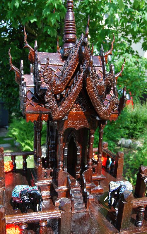 San Phra Pum